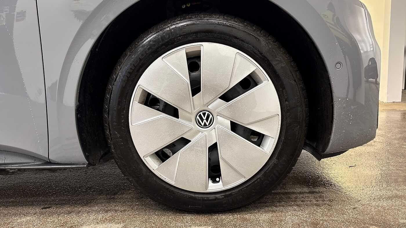 Used Volkswagen ID.3 2023 for sale - 77262539: Photo 6