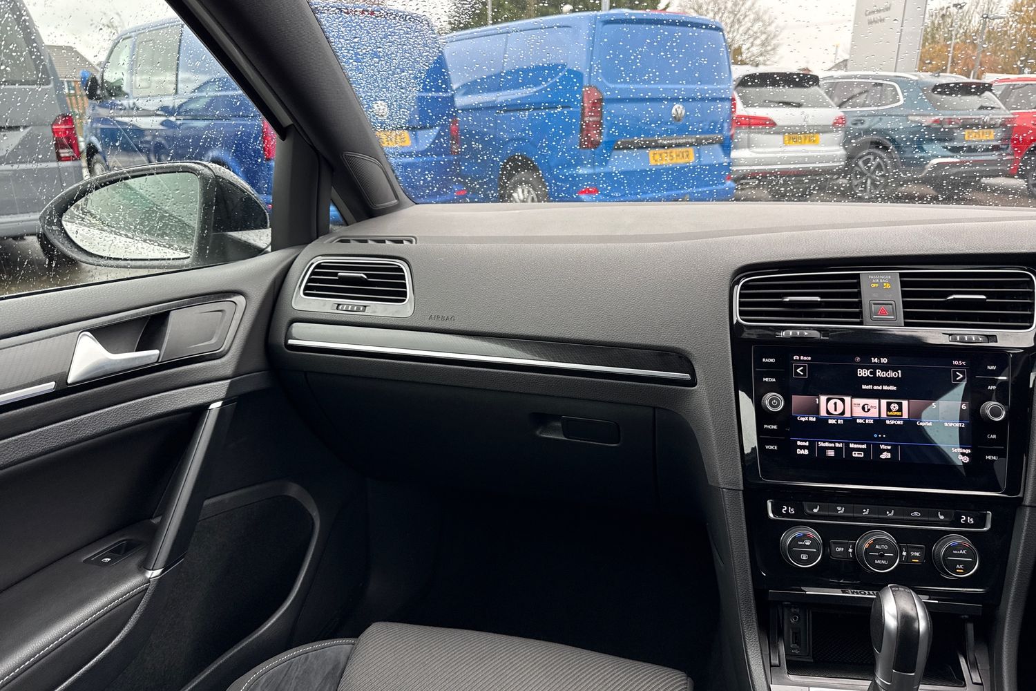 Used Volkswagen Golf 2017 for sale - 76558119: Photo 20