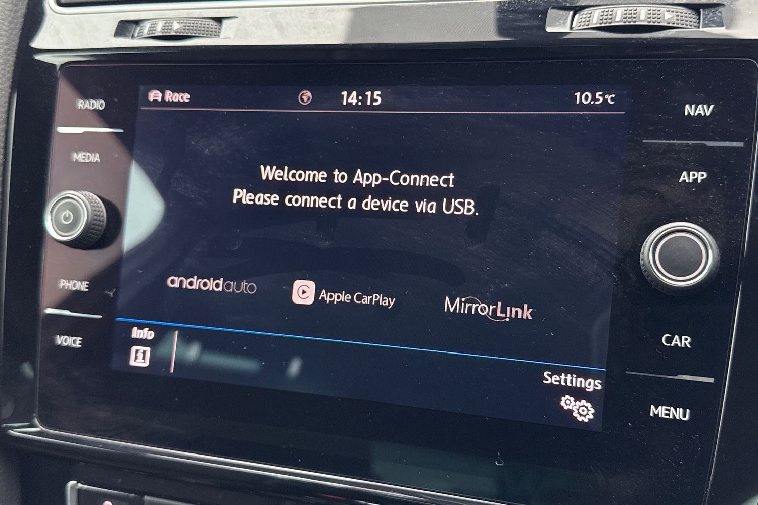 Used Volkswagen Golf 2017 for sale - 76558119: Photo 49