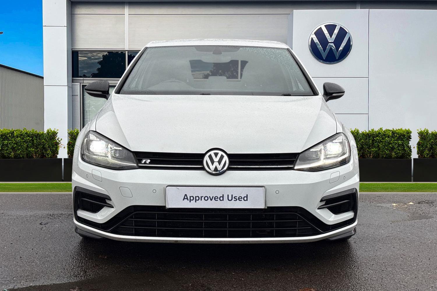 Used Volkswagen Golf 2017 for sale - 76558119: Photo 6