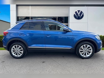 Used Volkswagen T-Roc 2025 for sale - 79418756: Photo