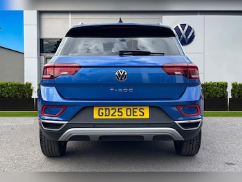 Used Volkswagen T-Roc 2025 for sale - 79418756: Photo