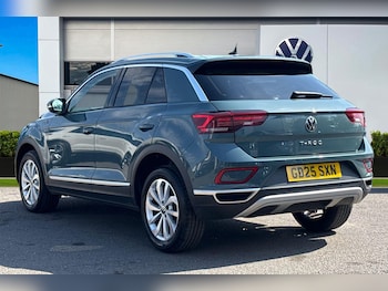 Used Volkswagen T-Roc 2025 for sale - 79444448: Photo