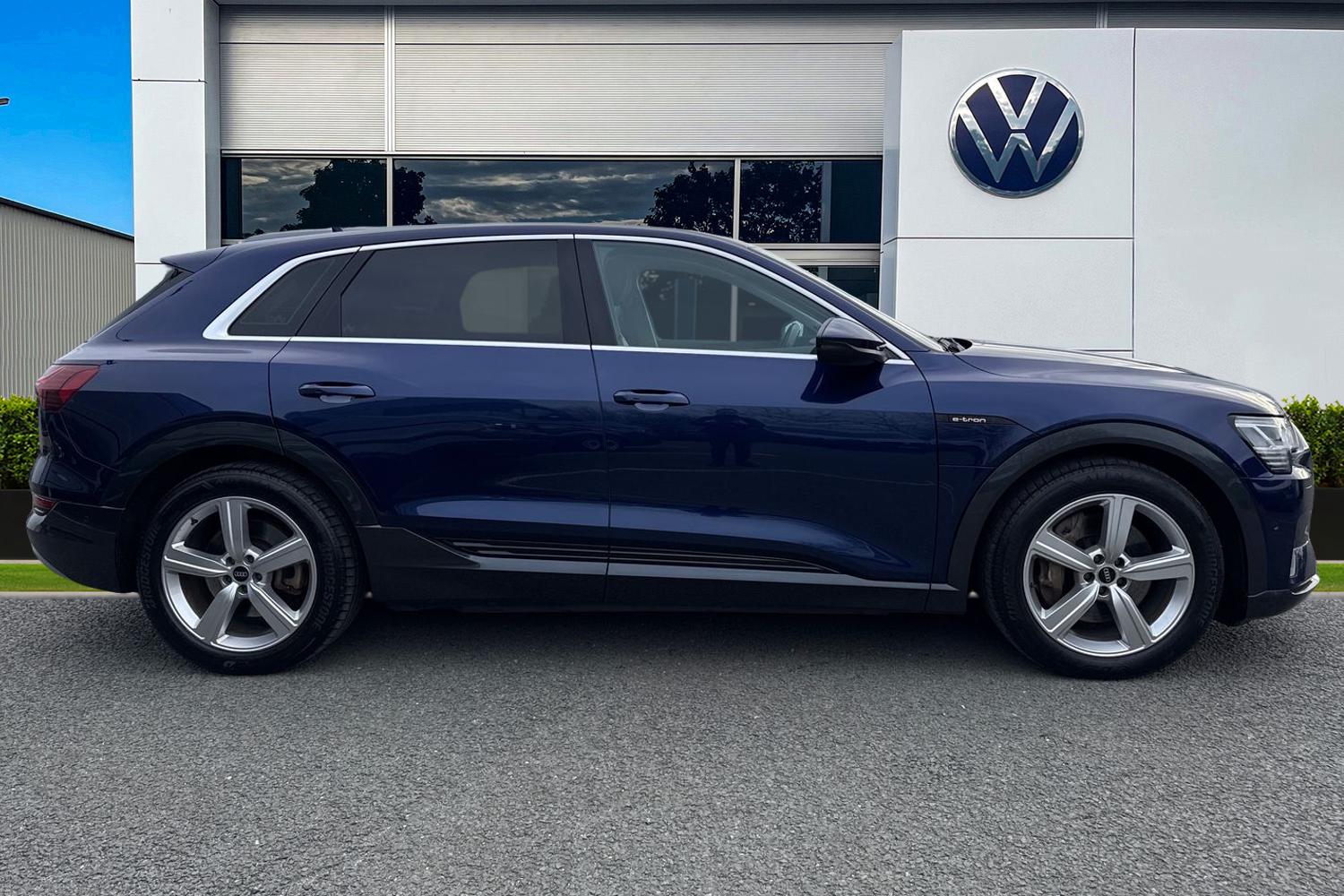 Used Audi e-tron 2022 for sale - 77080034: Photo 3