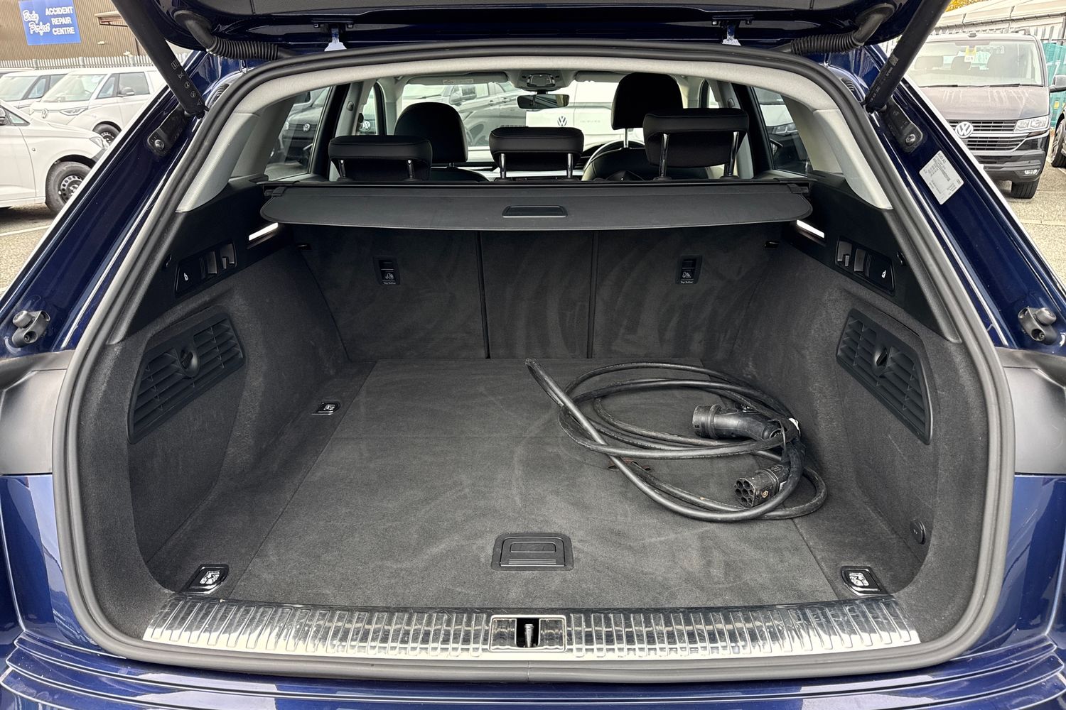 Used Audi e-tron 2022 for sale - 77080034: Photo 7