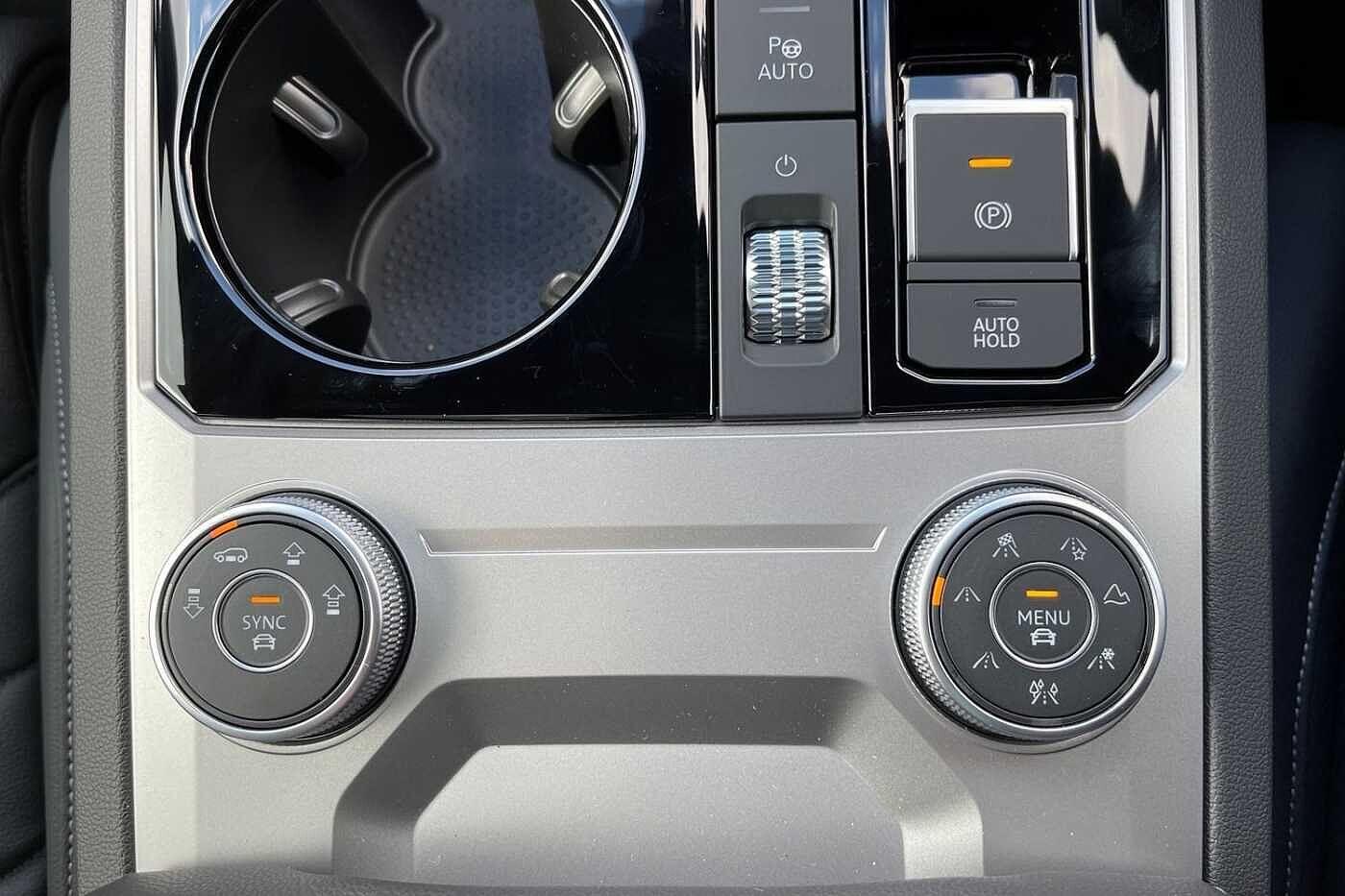 Used Volkswagen Touareg 2022 for sale - 76617095: Photo 58