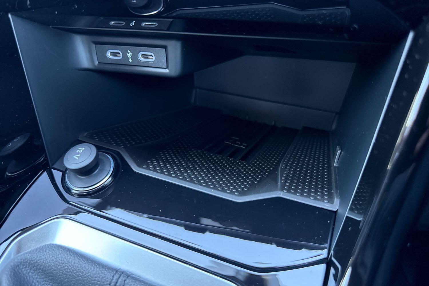 Used Volkswagen T-Roc 2025 for sale - 76250623: Photo 100