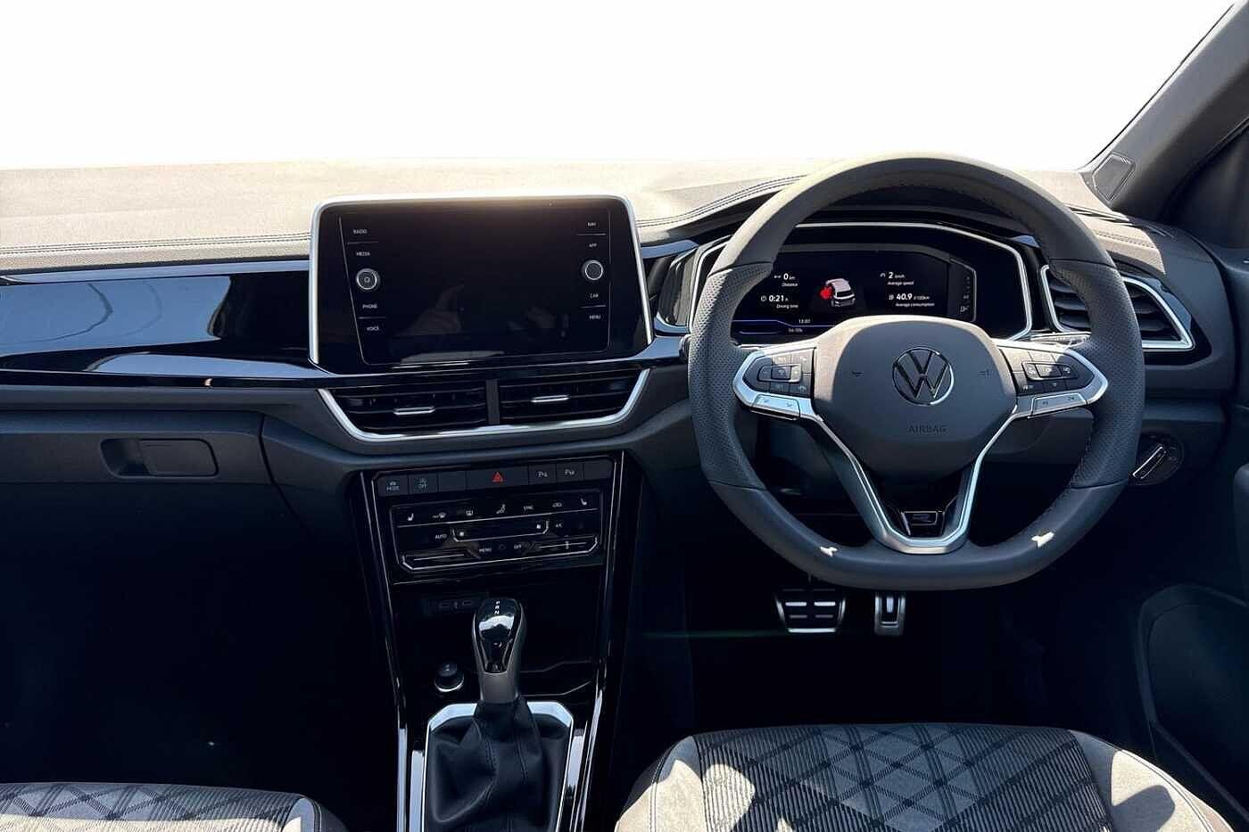 Used Volkswagen T-Roc 2025 for sale - 76250623: Photo 12