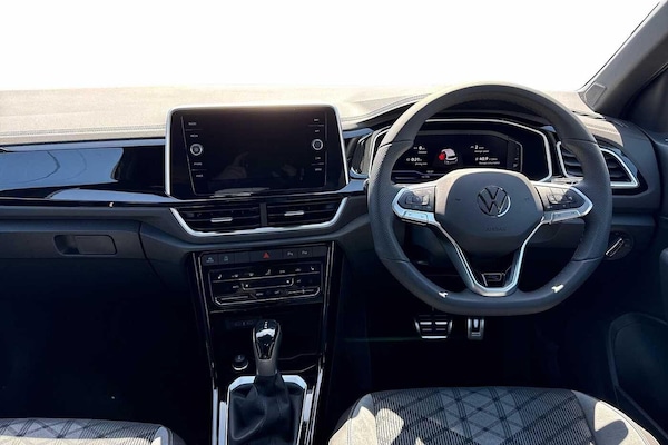 Used Volkswagen T-Roc 2025 for sale - 76250623: Photo 12