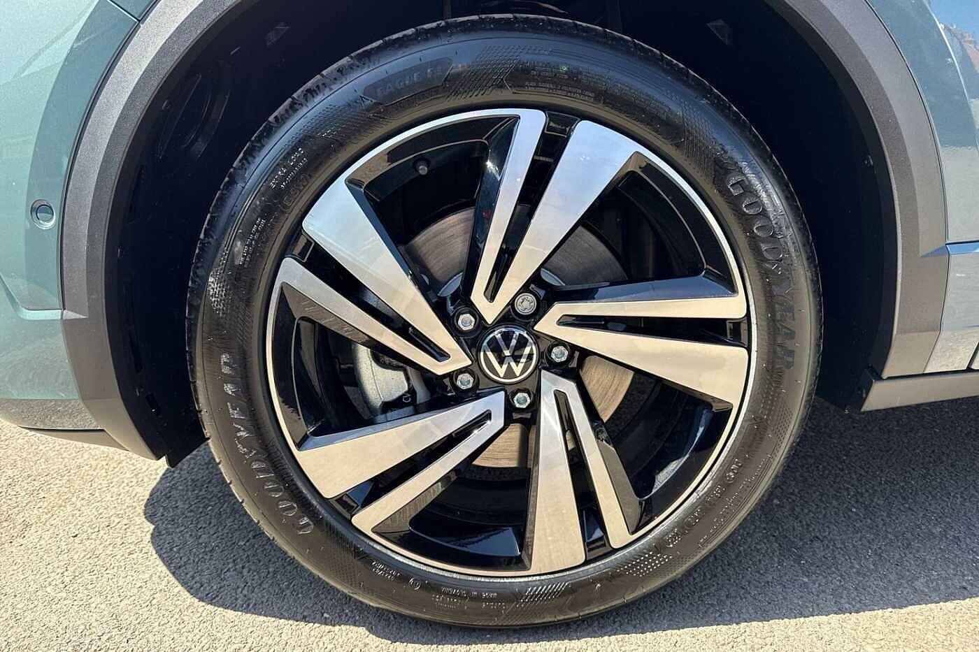 Used Volkswagen T-Roc 2025 for sale - 76250623: Photo 21