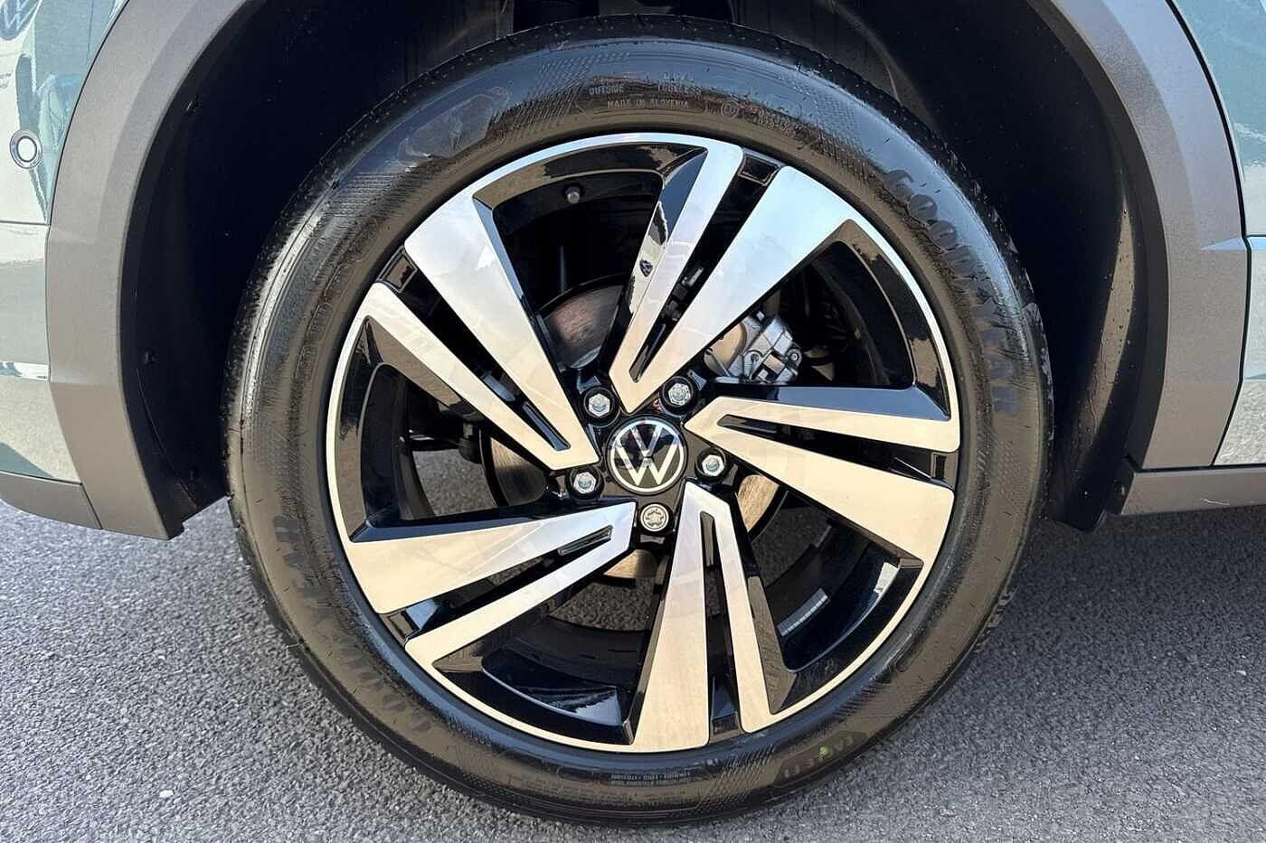 Used Volkswagen T-Roc 2025 for sale - 76250623: Photo 23