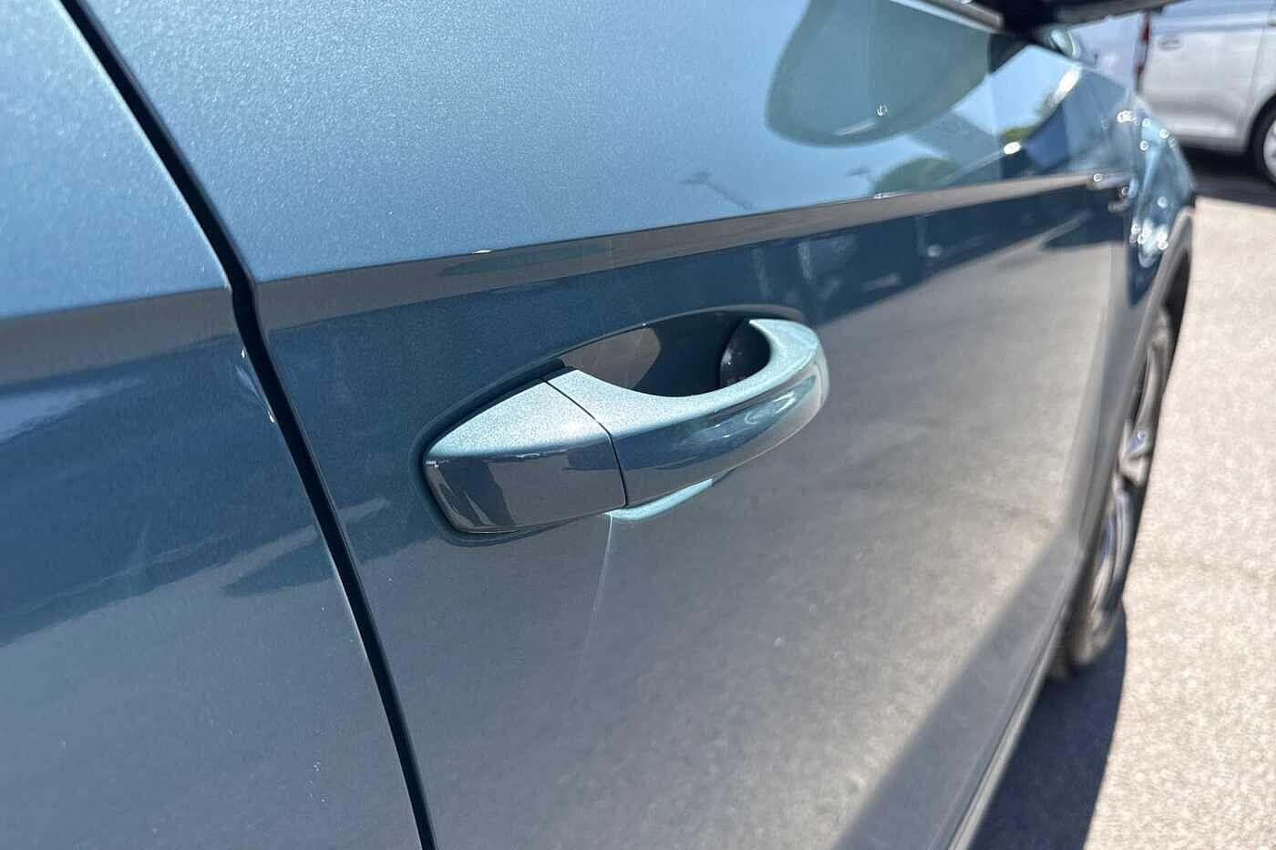 Used Volkswagen T-Roc 2025 for sale - 76250623: Photo 27