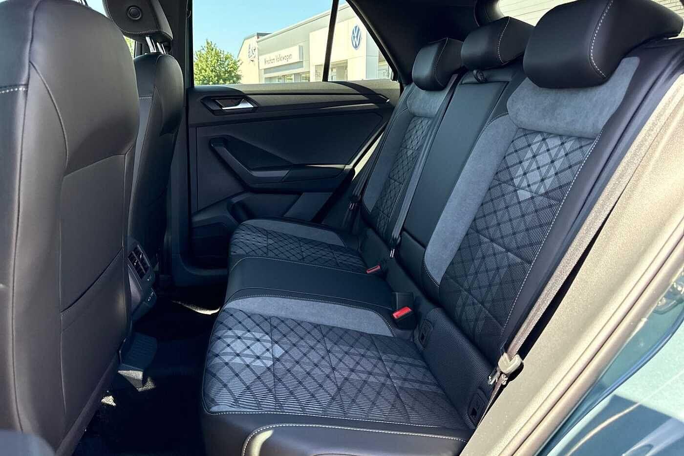 Used Volkswagen T-Roc 2025 for sale - 76250623: Photo 33