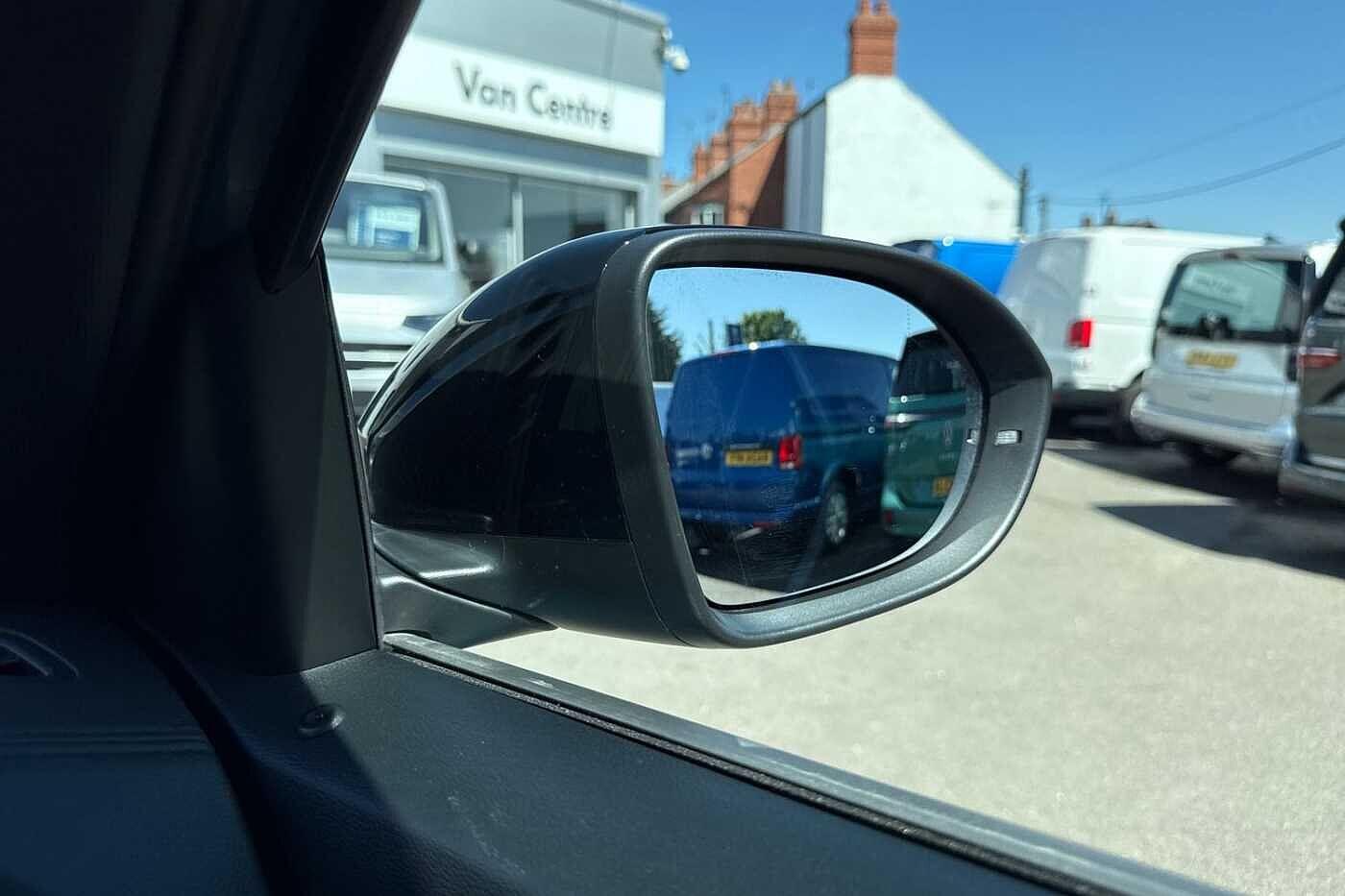 Used Volkswagen T-Roc 2025 for sale - 76250623: Photo 38