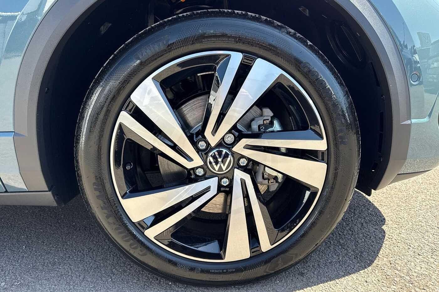 Used Volkswagen T-Roc 2025 for sale - 76250623: Photo 5