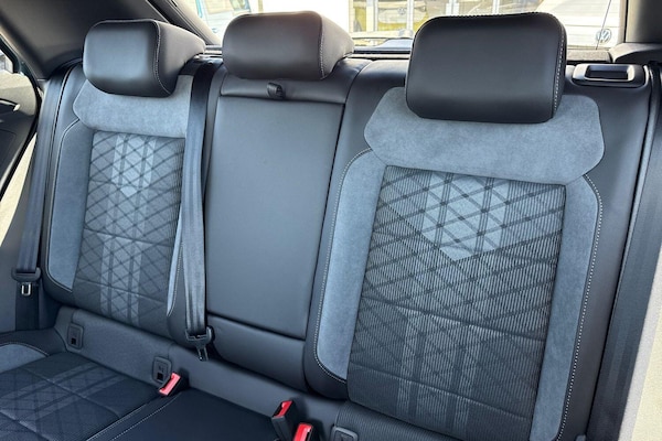 Used Volkswagen T-Roc 2025 for sale - 76250623: Photo 72