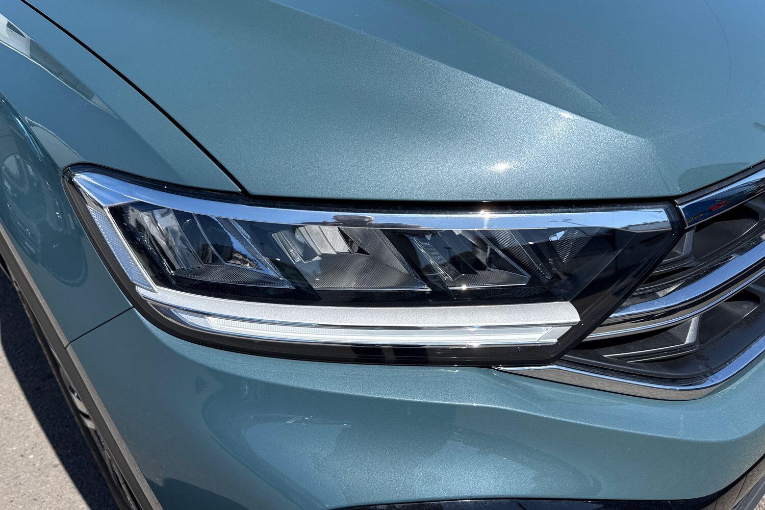 Used Volkswagen T-Roc 2025 for sale - 76250623: Photo 84