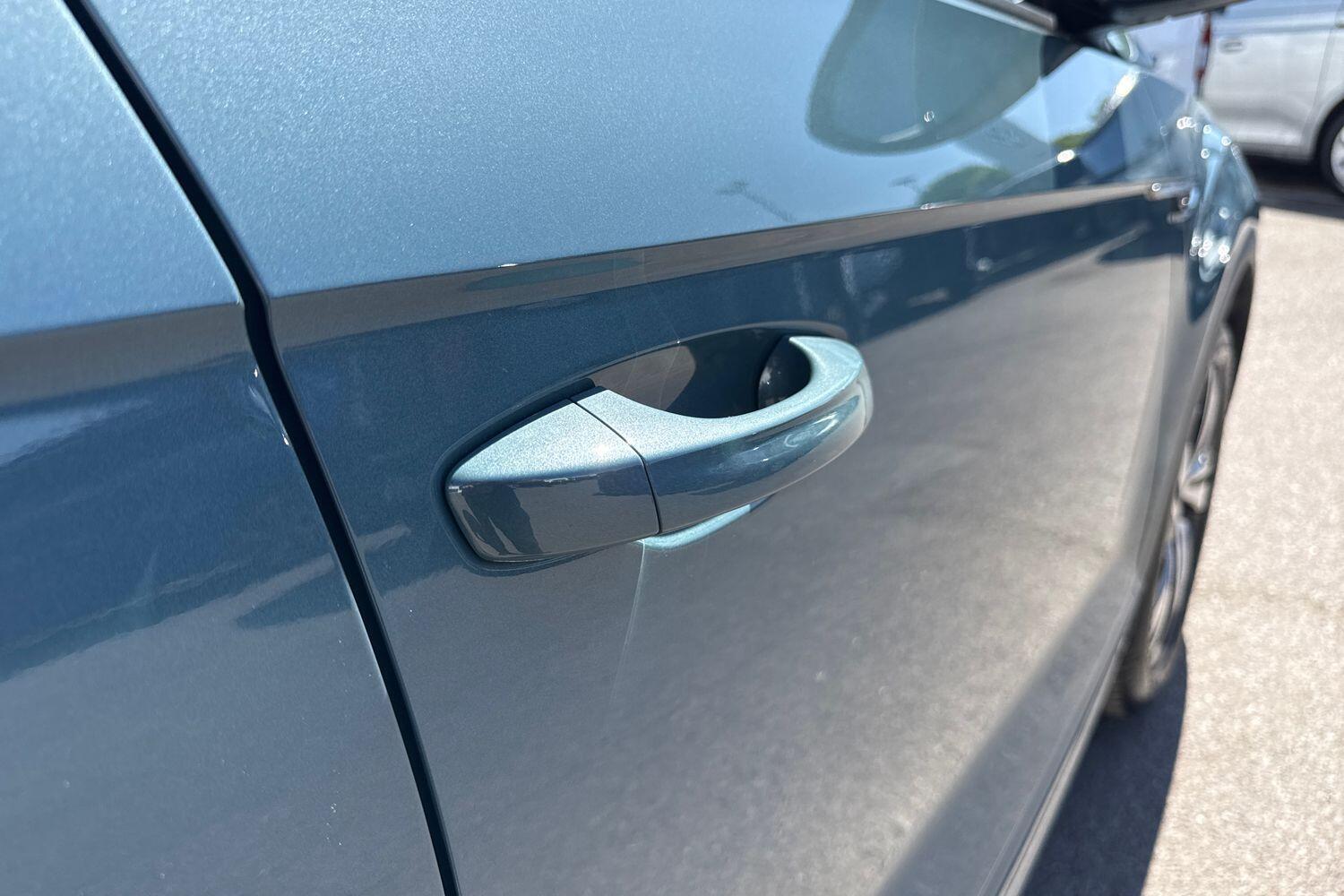 Used Volkswagen T-Roc 2025 for sale - 76250623: Photo 86