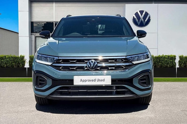 Used Volkswagen T-Roc 2025 for sale - 76250623: Photo 8
