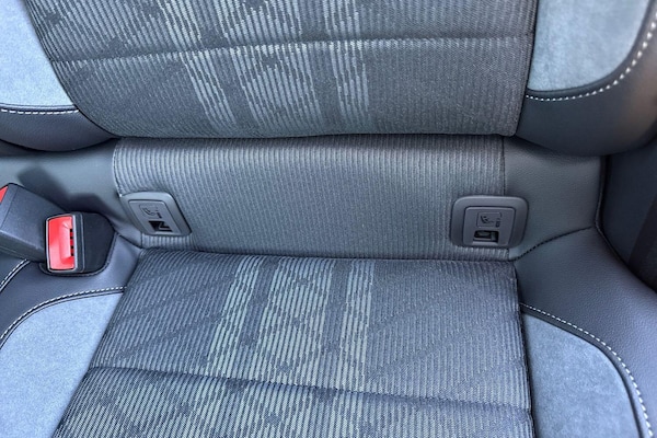 Used Volkswagen T-Roc 2025 for sale - 76250623: Photo 93