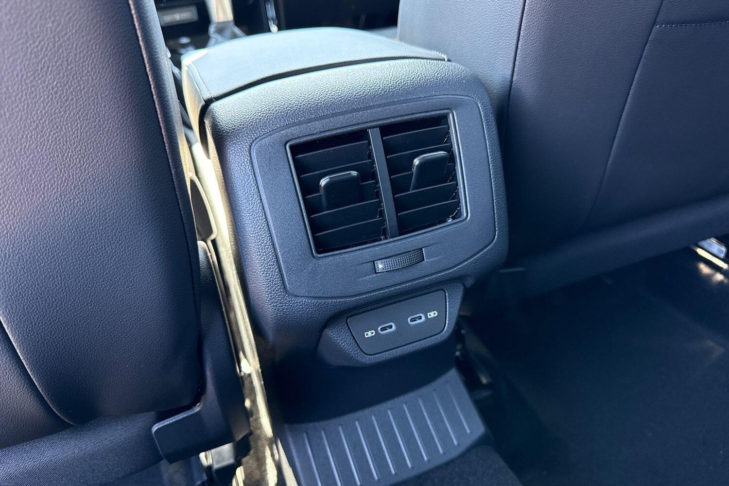 Used Volkswagen T-Roc 2025 for sale - 76250623: Photo 94