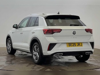 Used Volkswagen T-Roc 2025 for sale - 76884133: Photo