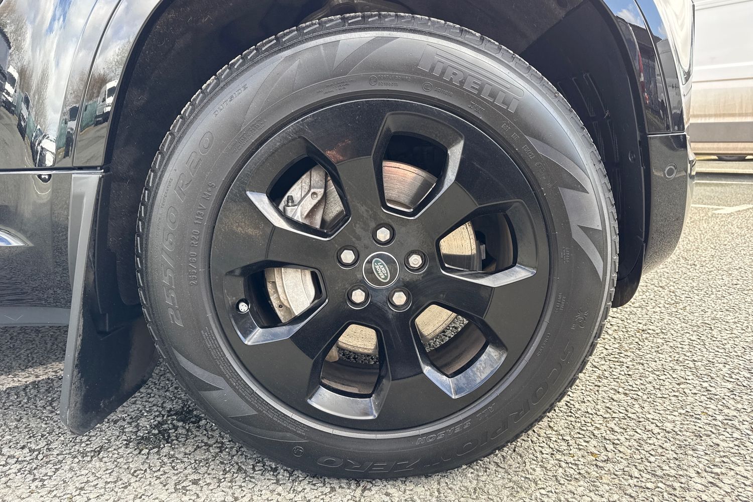 Used Land Rover Defender 110 2023 for sale - 78069999: Photo 10