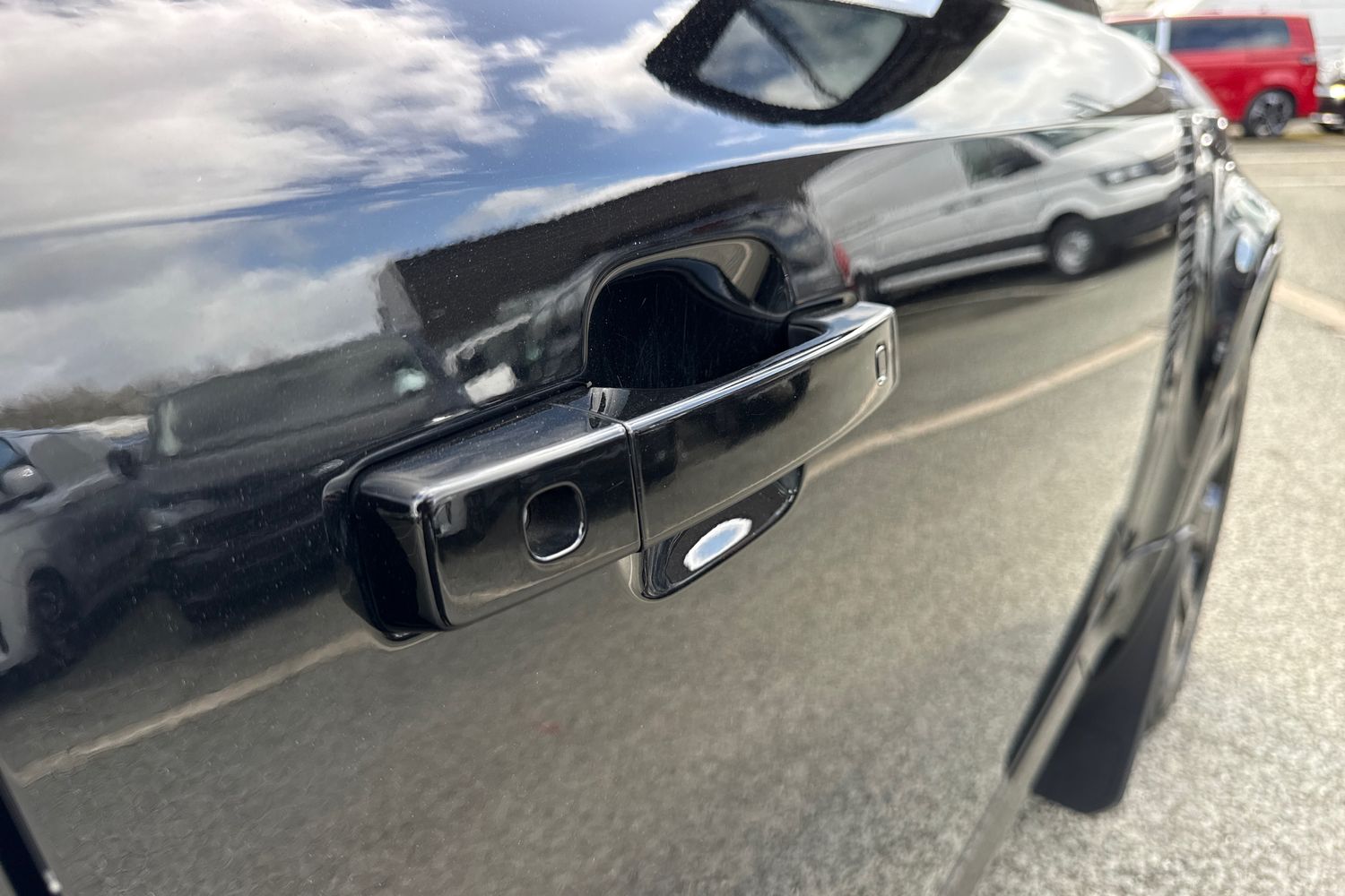 Used Land Rover Defender 110 2023 for sale - 78069999: Photo 30