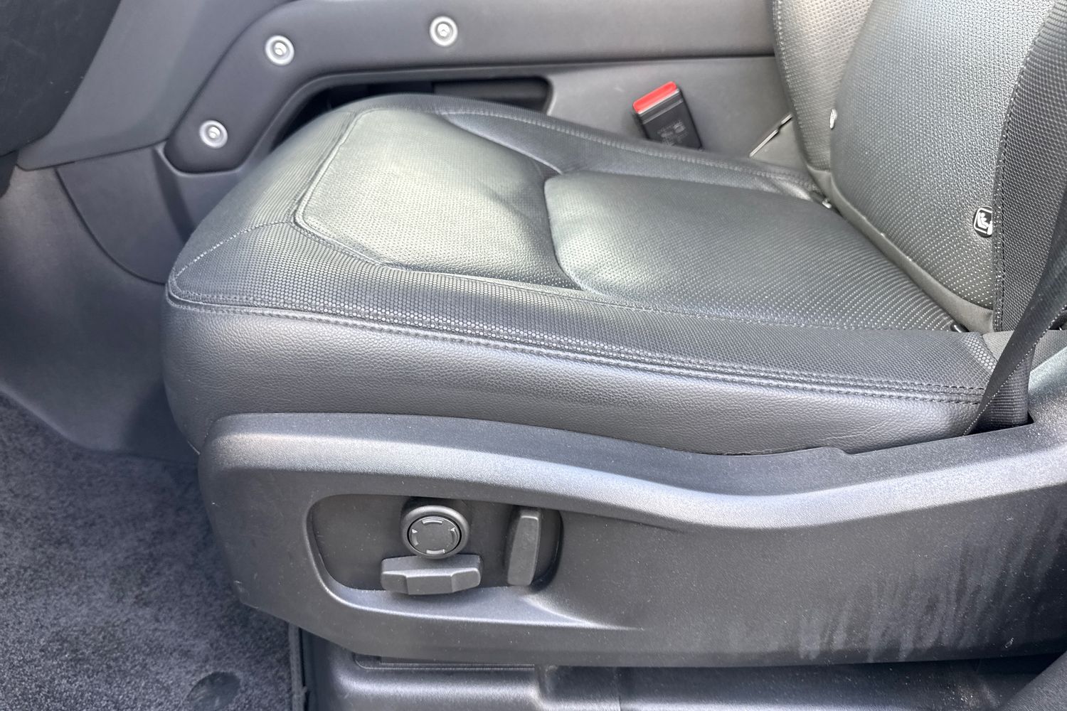 Used Land Rover Defender 110 2023 for sale - 78069999: Photo 39