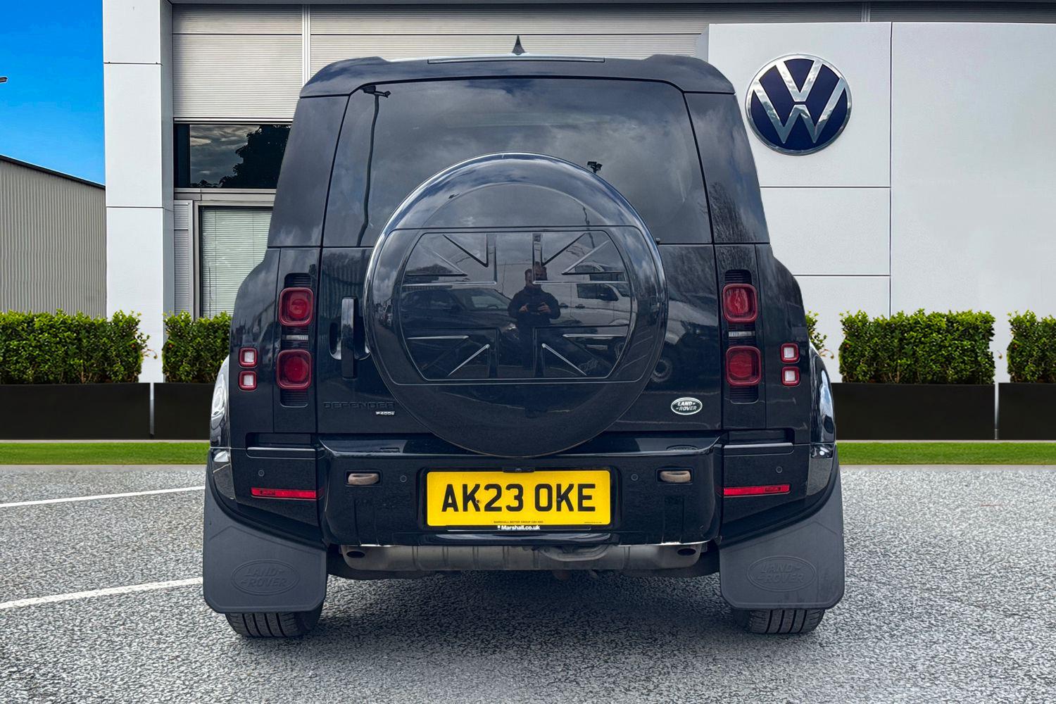 Used Land Rover Defender 110 2023 for sale - 78069999: Photo 4