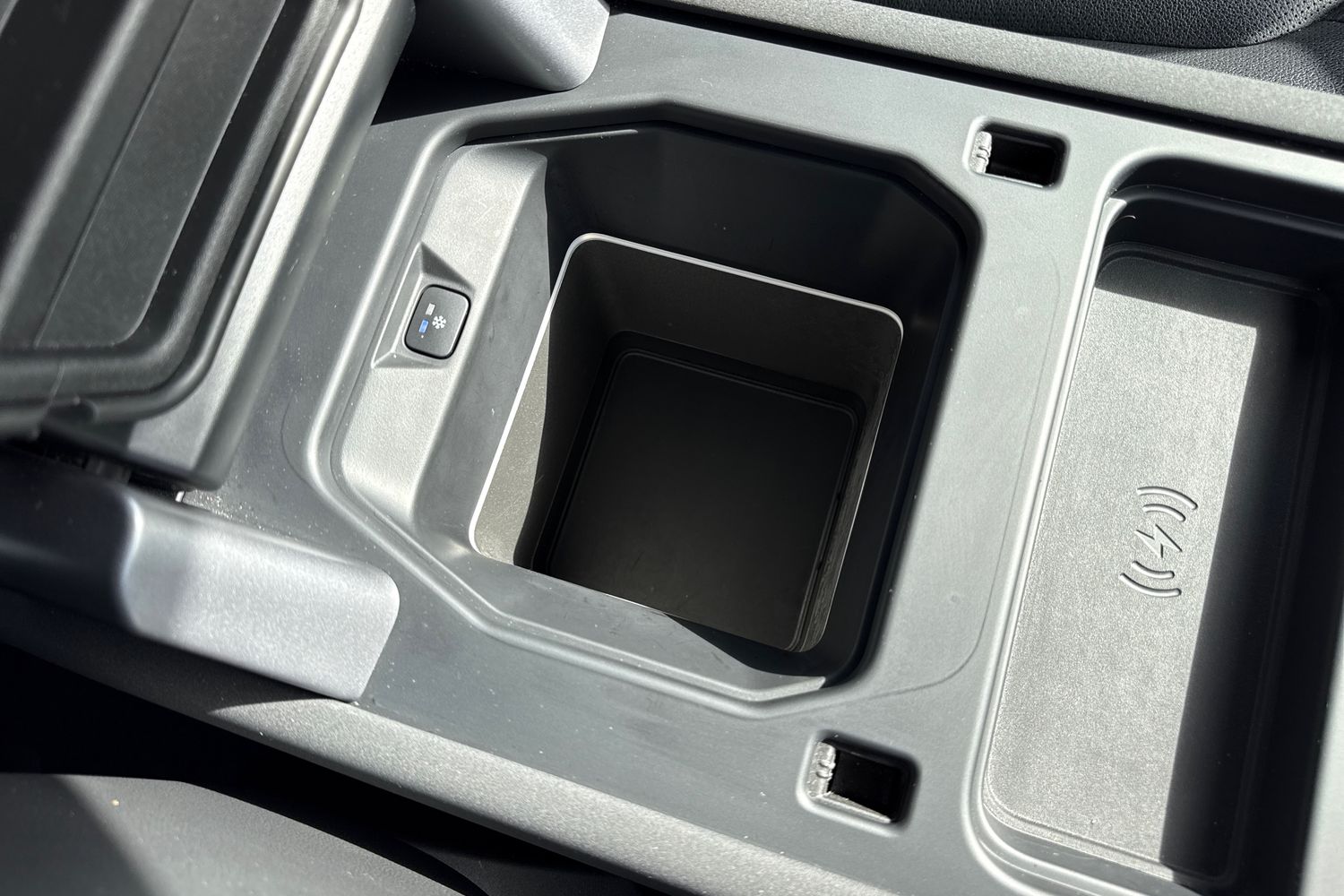 Used Land Rover Defender 110 2023 for sale - 78069999: Photo 46