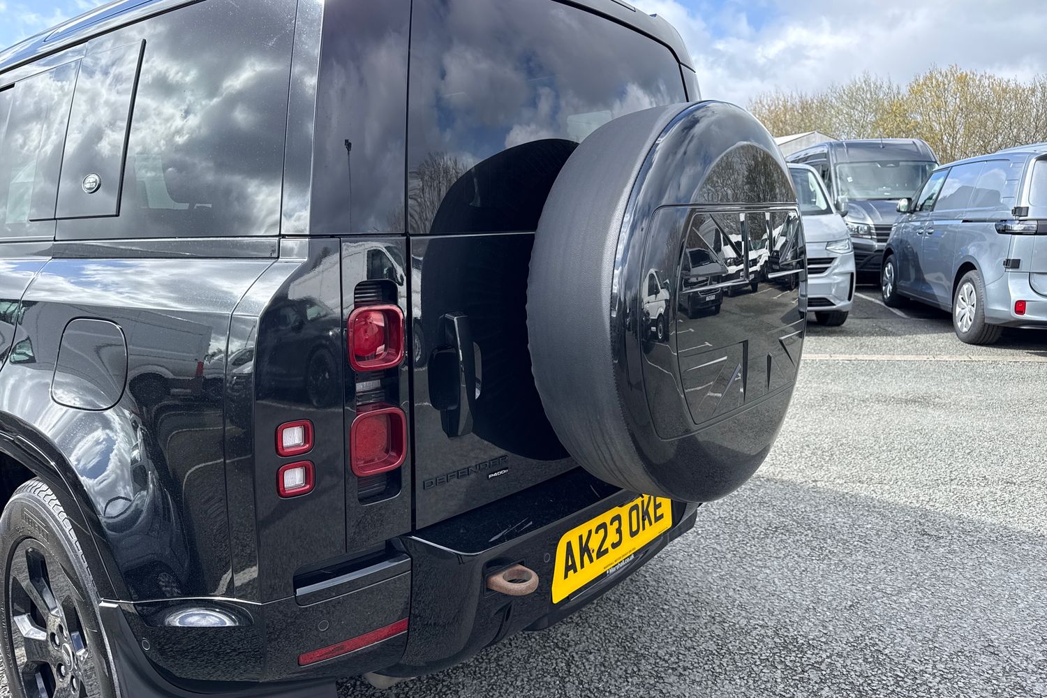 Used Land Rover Defender 110 2023 for sale - 78069999: Photo 8