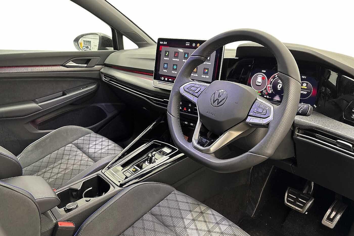 Used Volkswagen Golf 2025 for sale - 77297443: Photo 6