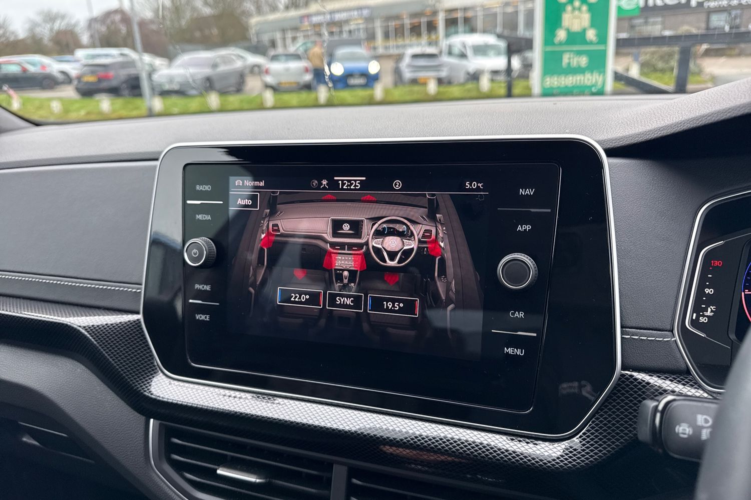 Used Volkswagen T-Cross 2025 for sale - 77139031: Photo 22