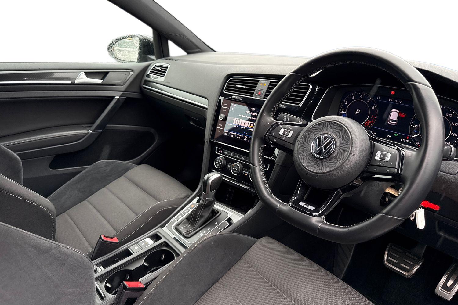 Used Volkswagen Golf 2017 for sale - 76685781: Photo 14