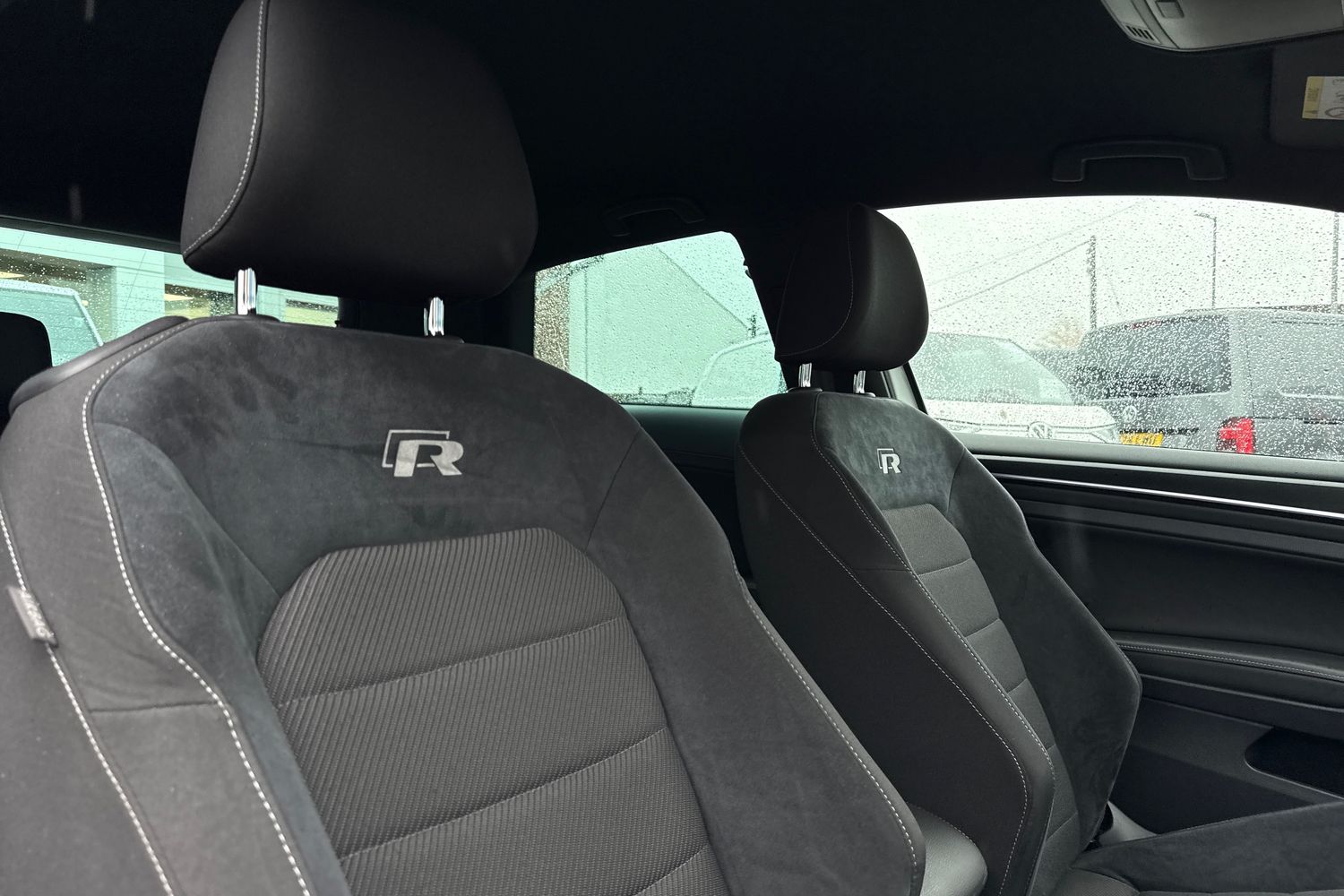 Used Volkswagen Golf 2017 for sale - 76685781: Photo 24