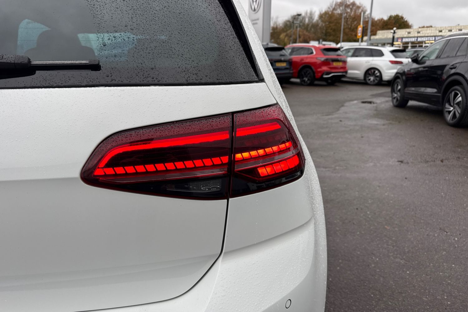 Used Volkswagen Golf 2017 for sale - 76685781: Photo 26