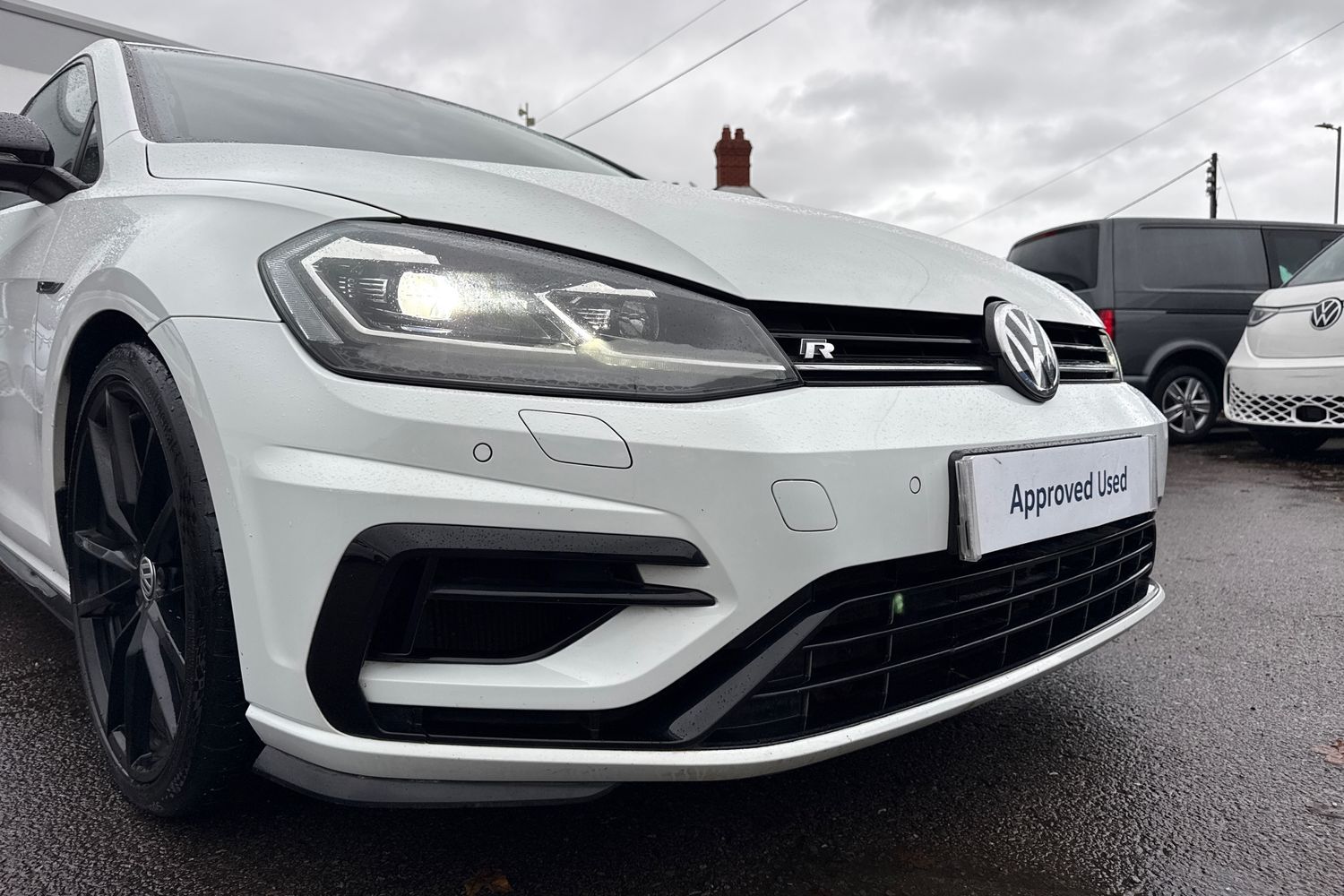 Used Volkswagen Golf 2017 for sale - 76685781: Photo 9