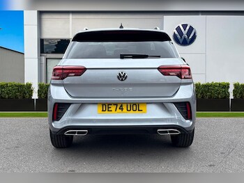 Used Volkswagen T-Roc 2024 for sale - 78341399: Photo