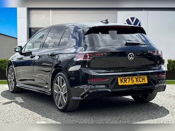 Used Volkswagen Golf 2025 for sale - 79321322: Photo