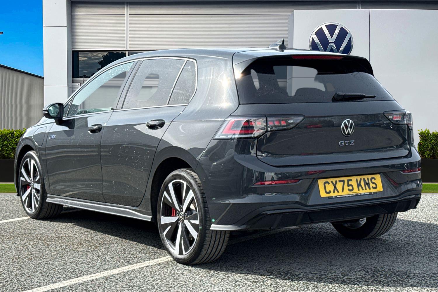 Used Volkswagen Golf 2026 for sale - 78197570: Photo 2