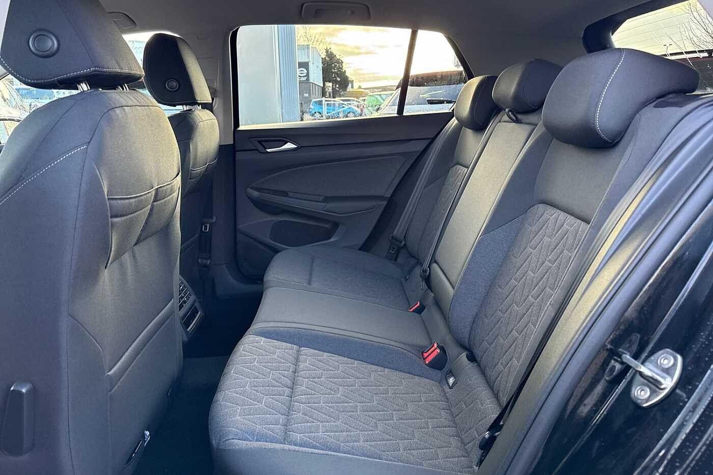 Used Volkswagen Golf 2025 for sale - 77340977: Photo 32