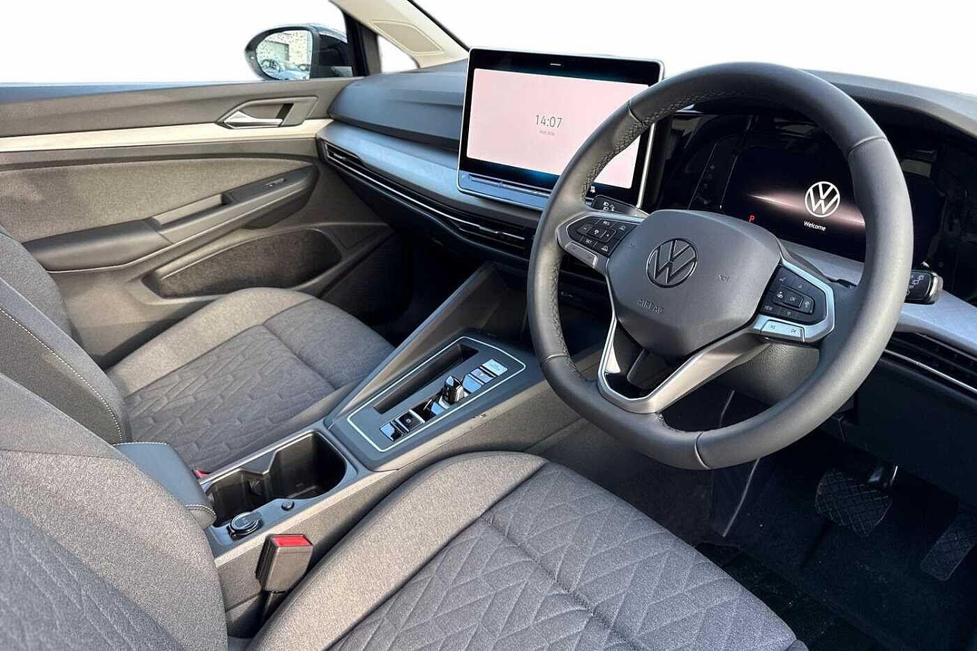 Used Volkswagen Golf 2025 for sale - 77340977: Photo 7