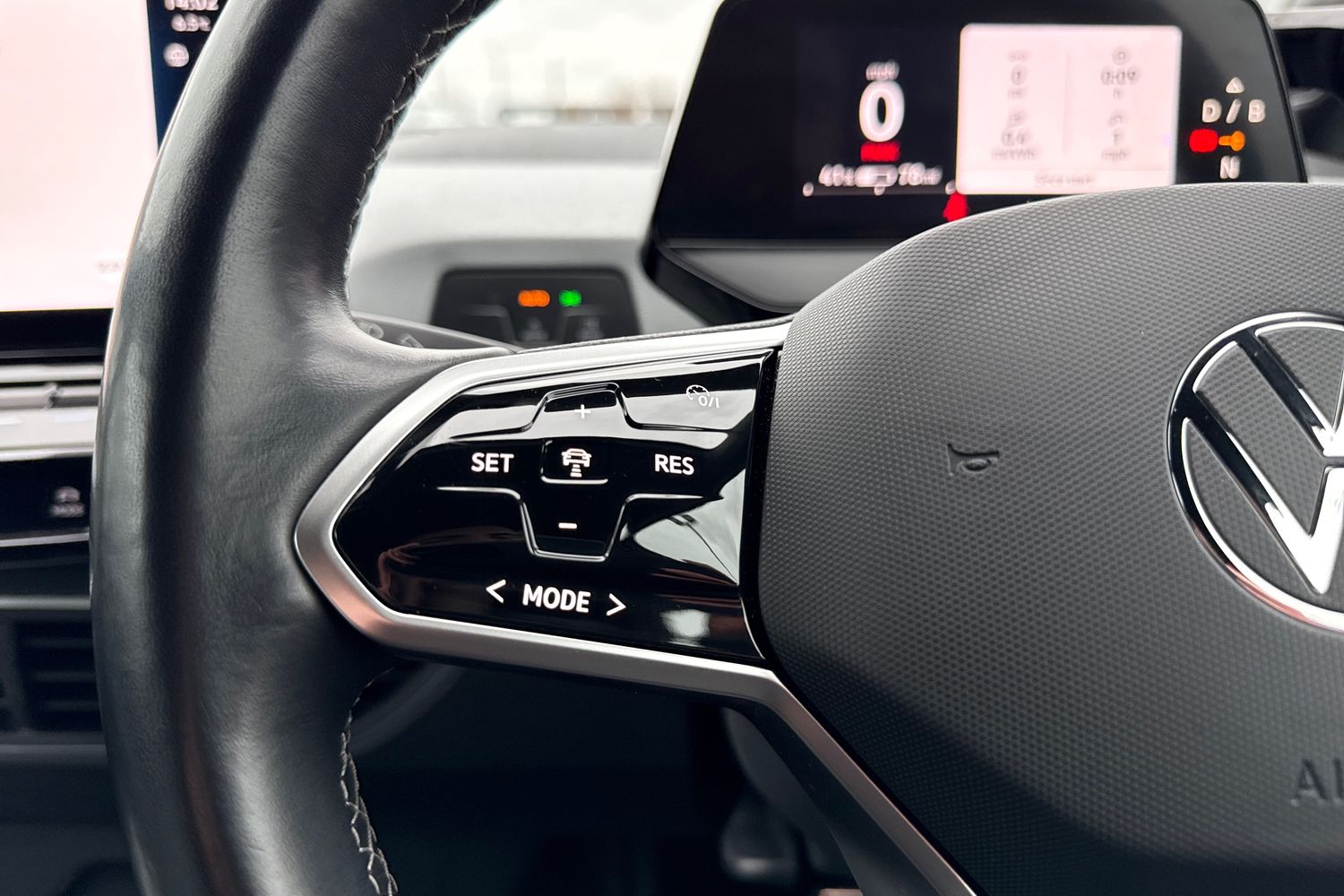 Used Volkswagen ID.3 2023 for sale - 77421593: Photo 42