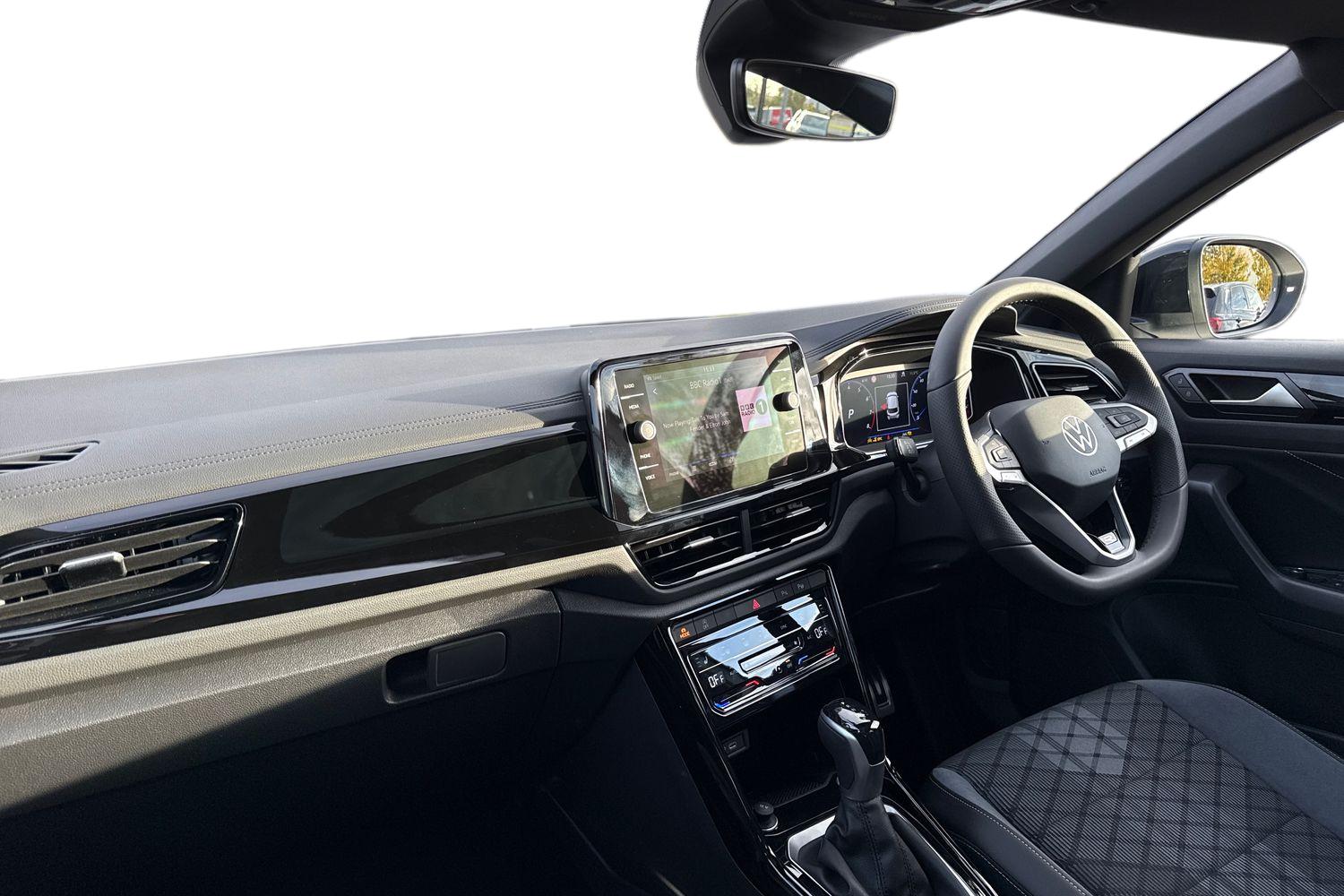 Used Volkswagen T-Roc 2025 for sale - 76106789: Photo 14