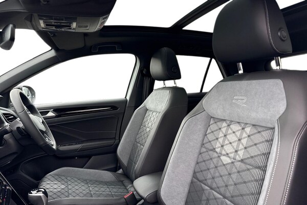 Used Volkswagen T-Roc 2025 for sale - 76106789: Photo 15