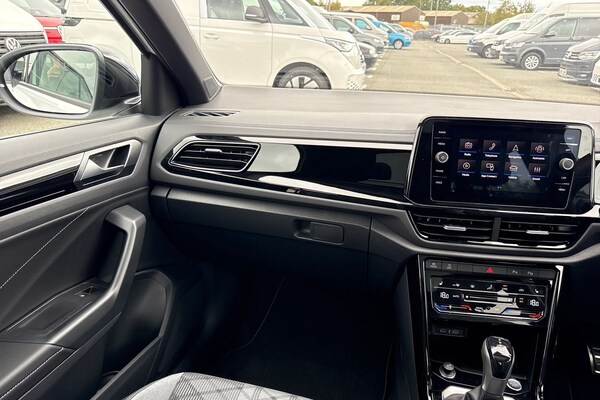 Used Volkswagen T-Roc 2025 for sale - 76106789: Photo 19