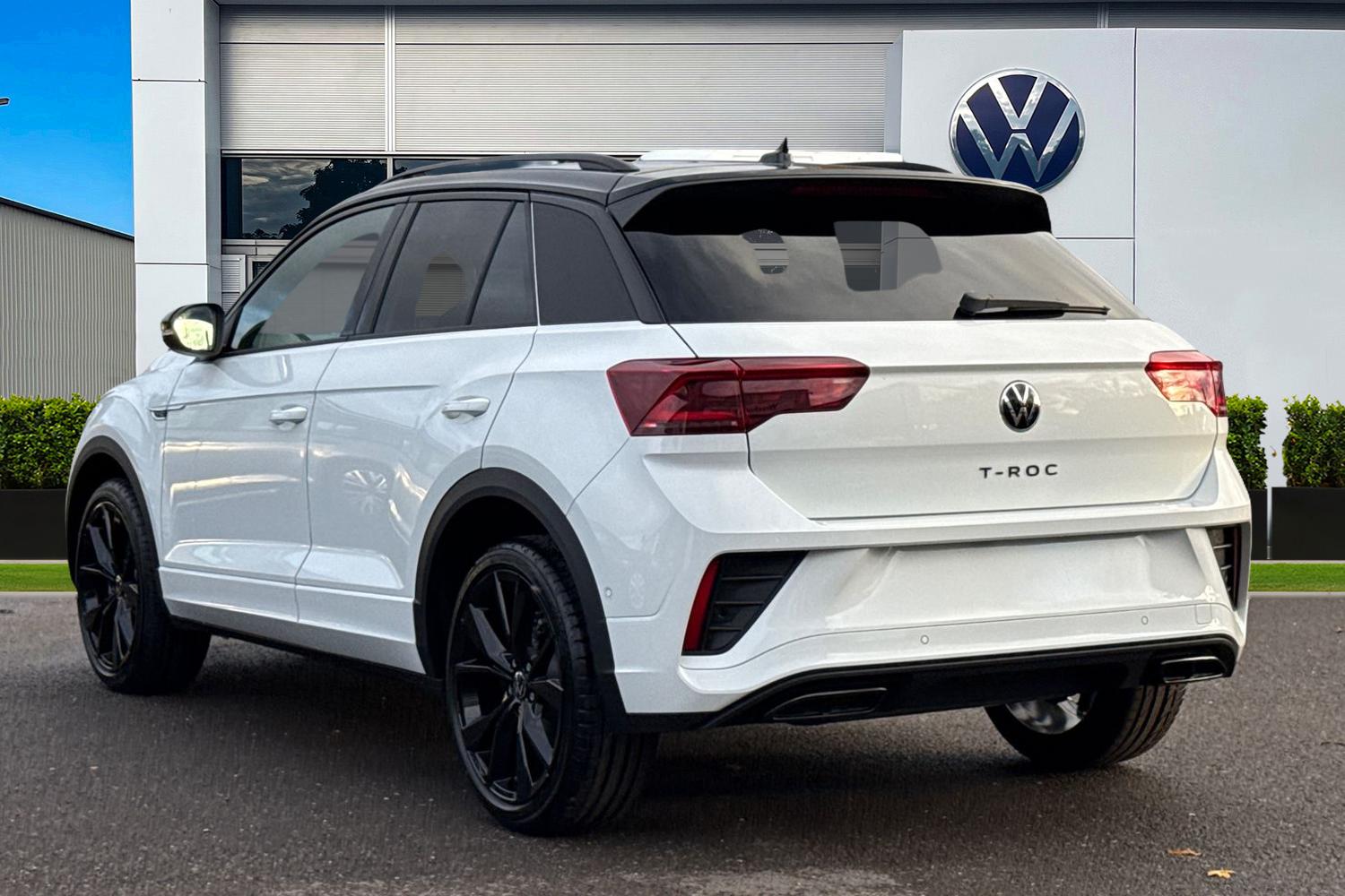 Used Volkswagen T-Roc 2025 for sale - 76106789: Photo 2