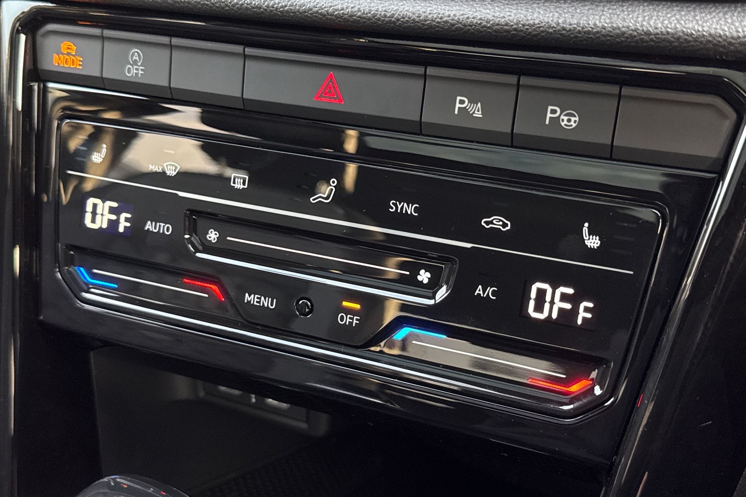 Used Volkswagen T-Roc 2025 for sale - 76106789: Photo 21