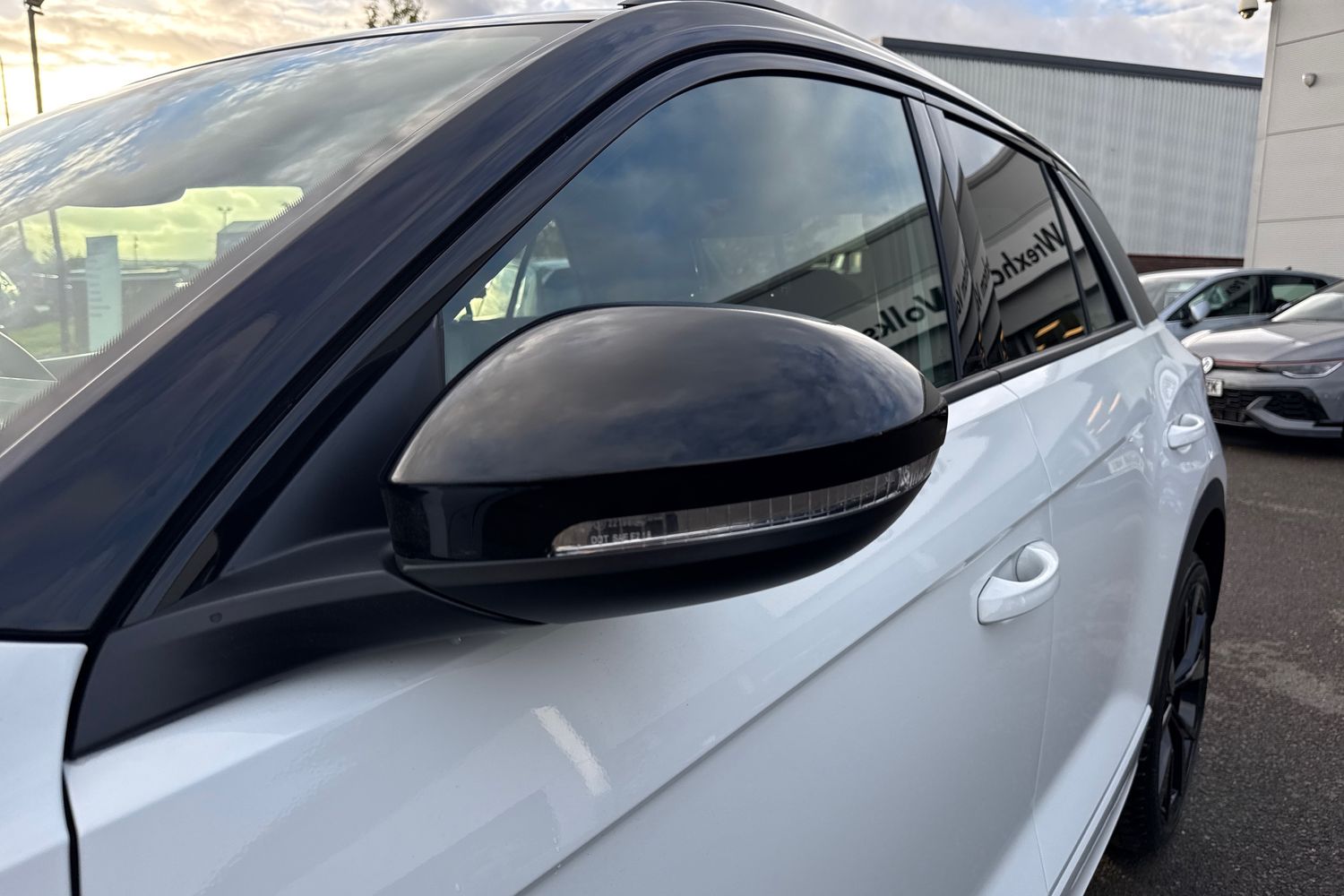 Used Volkswagen T-Roc 2025 for sale - 76106789: Photo 32